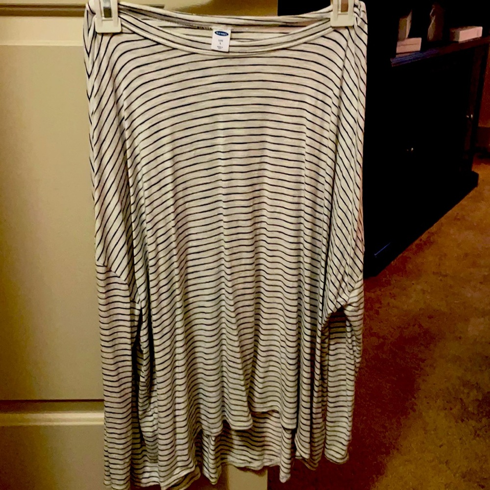 Old Navy White with Blue Stripes, Long-Sleeve Lightweight Shirt